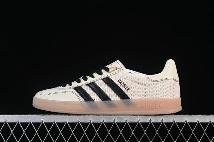 Picture of Adidas Gazelle _SKUfw21451051178142754fw
